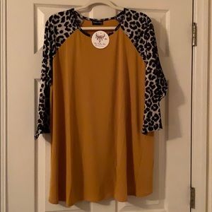 Mustard top with Leopard jersey sleeves, NWT